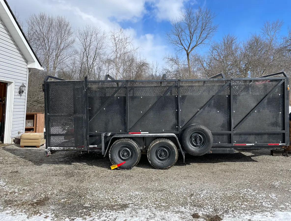 6 Yard Dumpster Rental in Holmdel, NJ